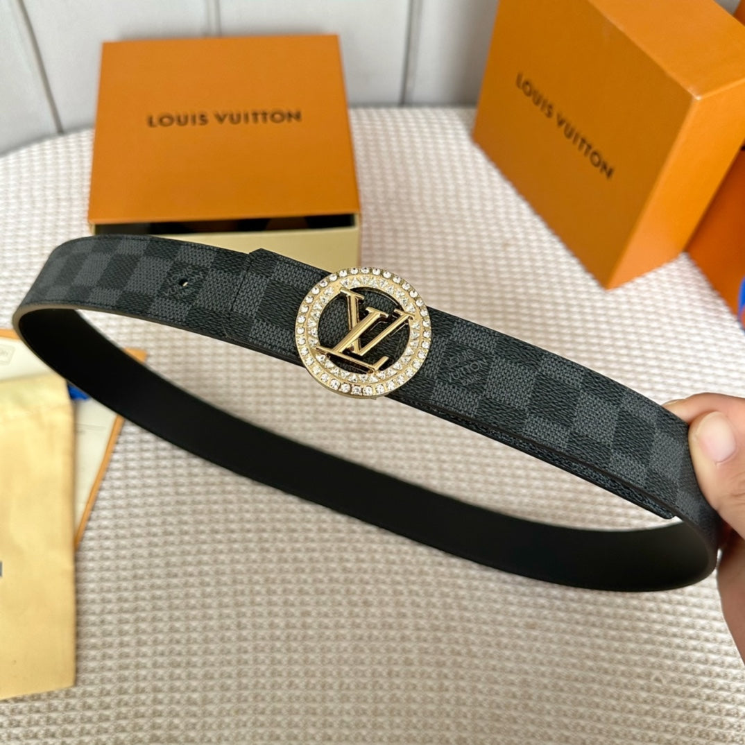 P1Q64E128 Popular  High quality belt With full package