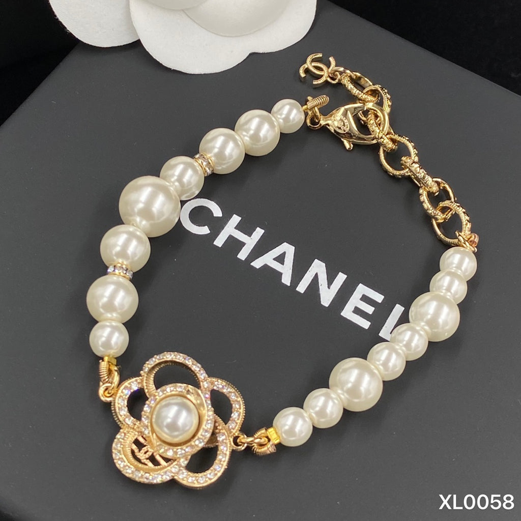 X1N83C222K  Popular Bracelet