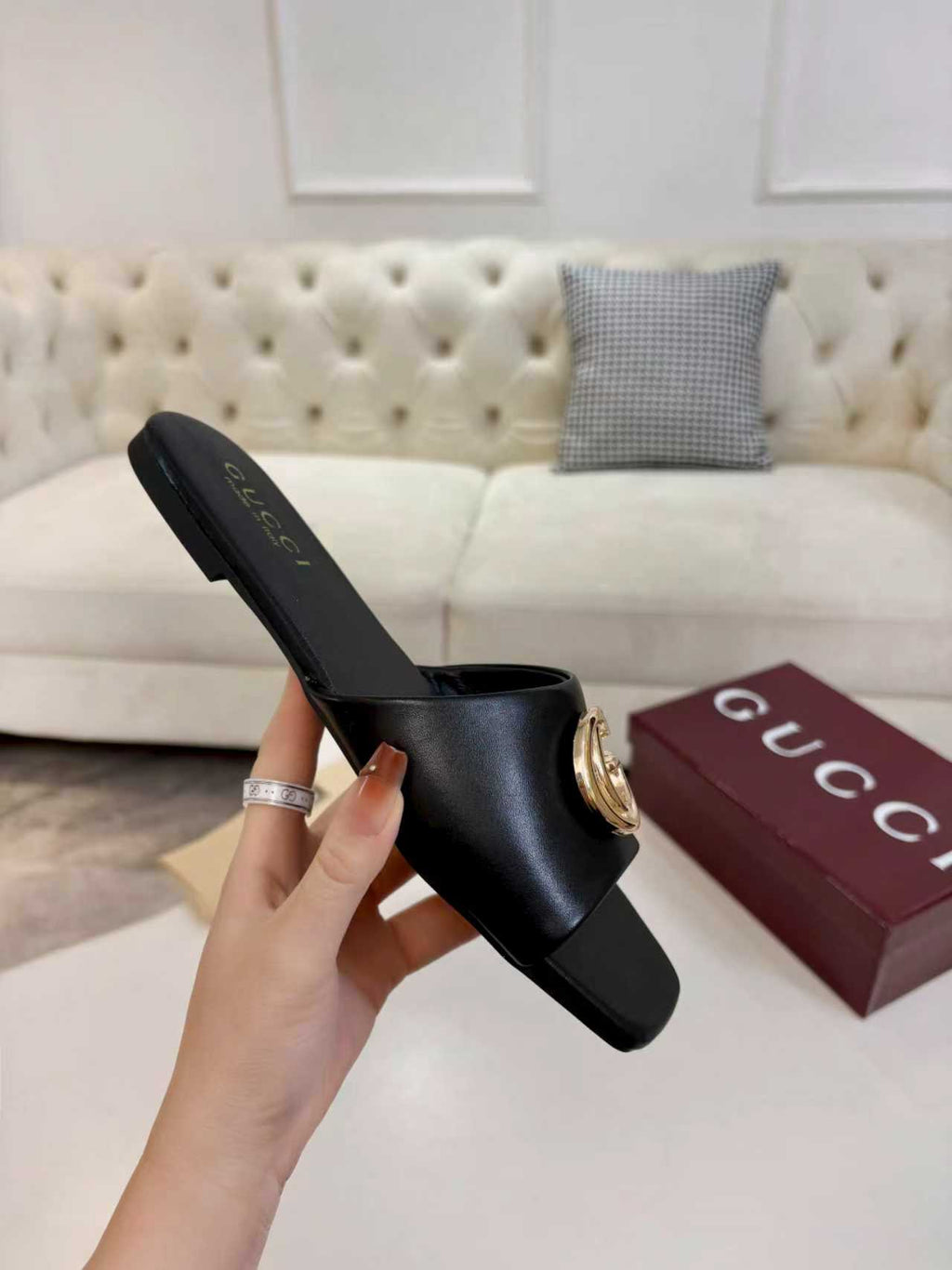 Z2P36B43 Popular high-quality leather Shoes