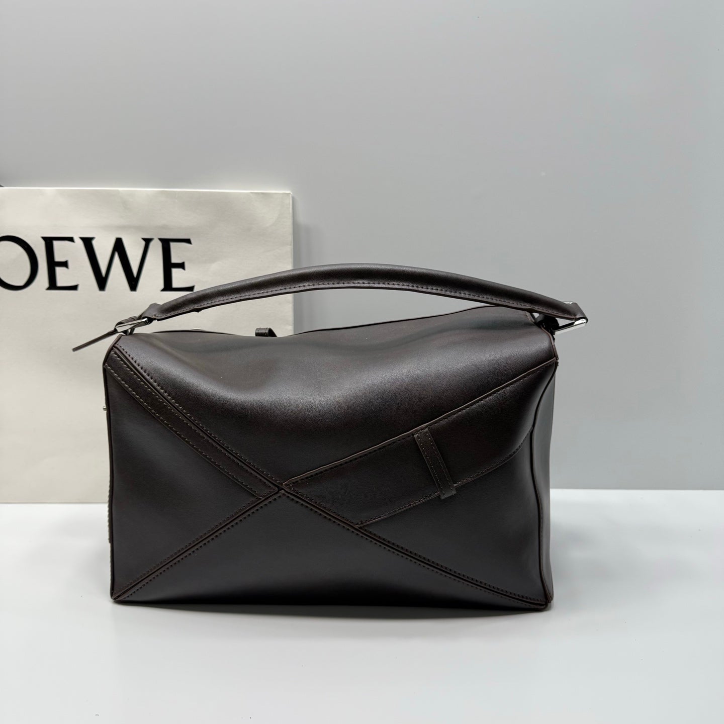 B1R46A12 Popular leather bag