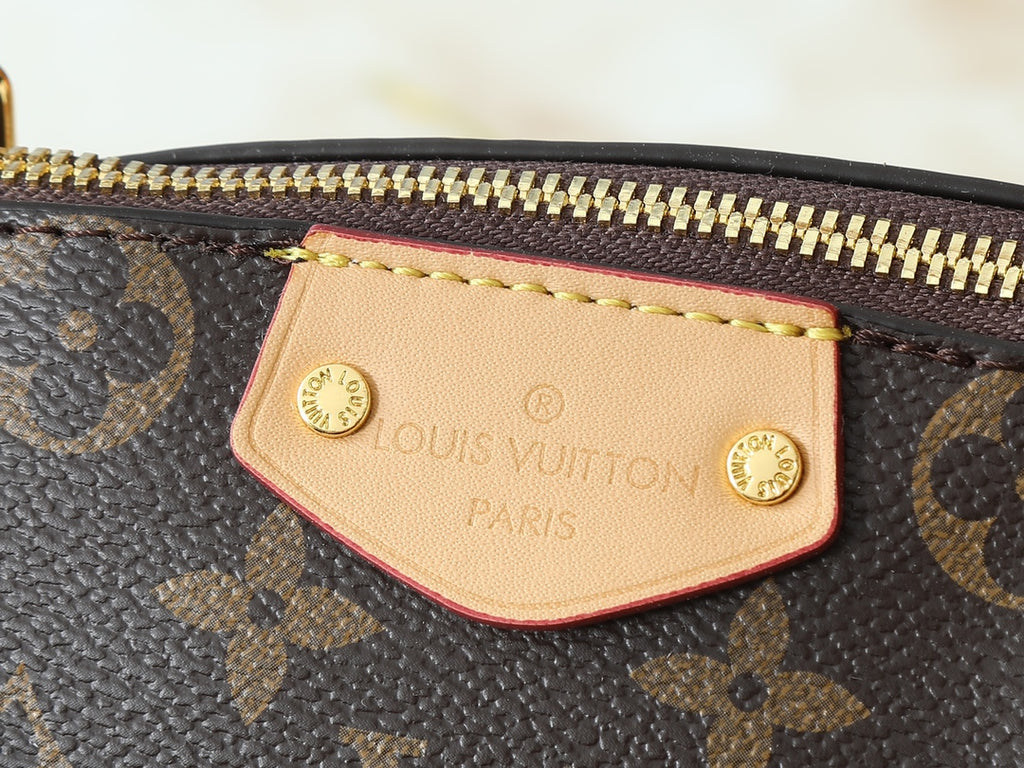 B1R15E53  Popular   leather bag