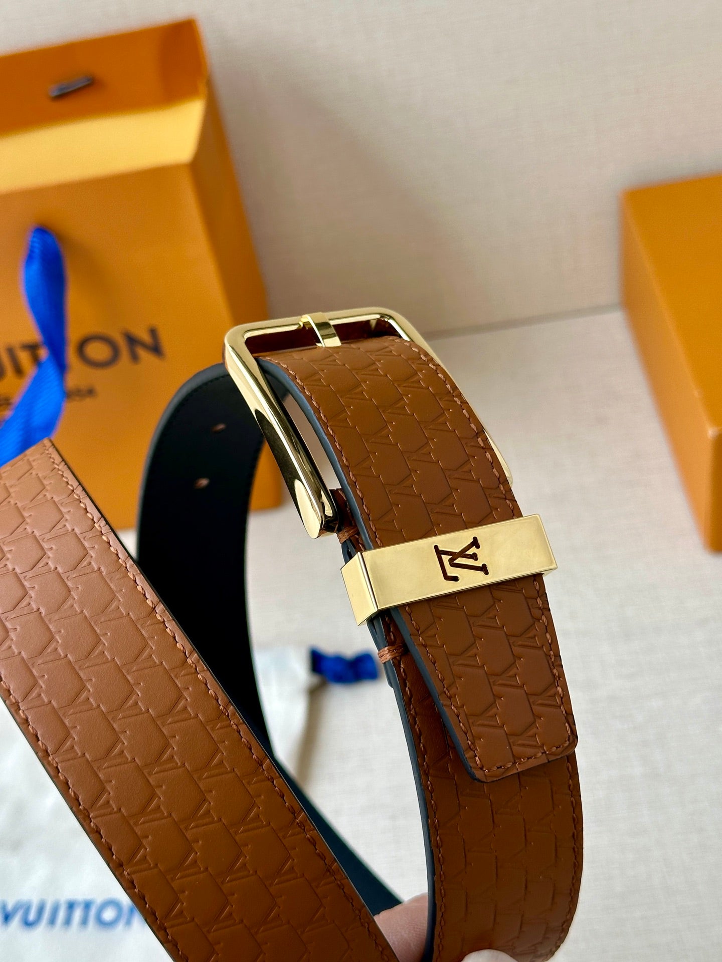 P1R55E222 Popular  High quality belt With full package