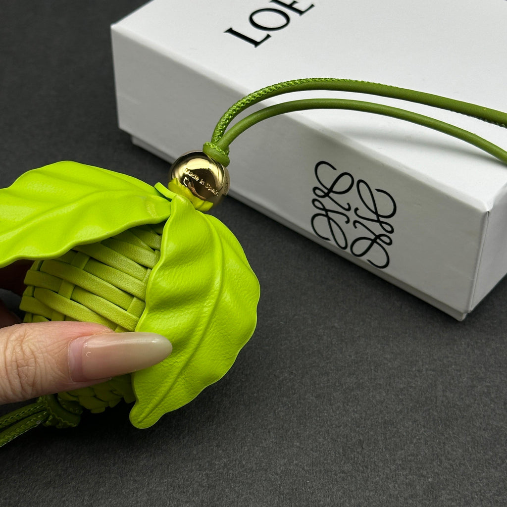 A1R46A4 Popular bag 's charms accessories