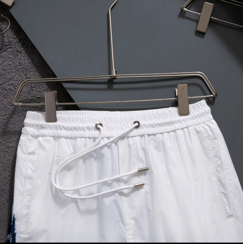 U1N36E26 Popular shorts