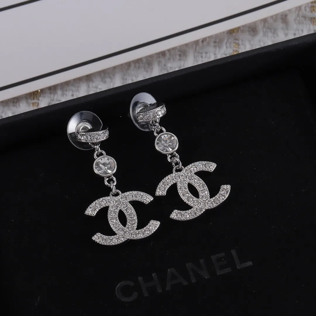 X1Z94C782E Popular Earrings