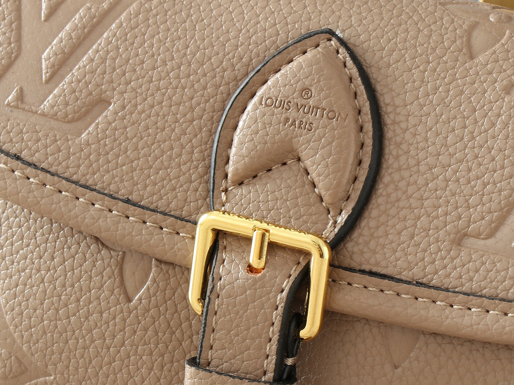 B1X45E3 Popular   leather bag