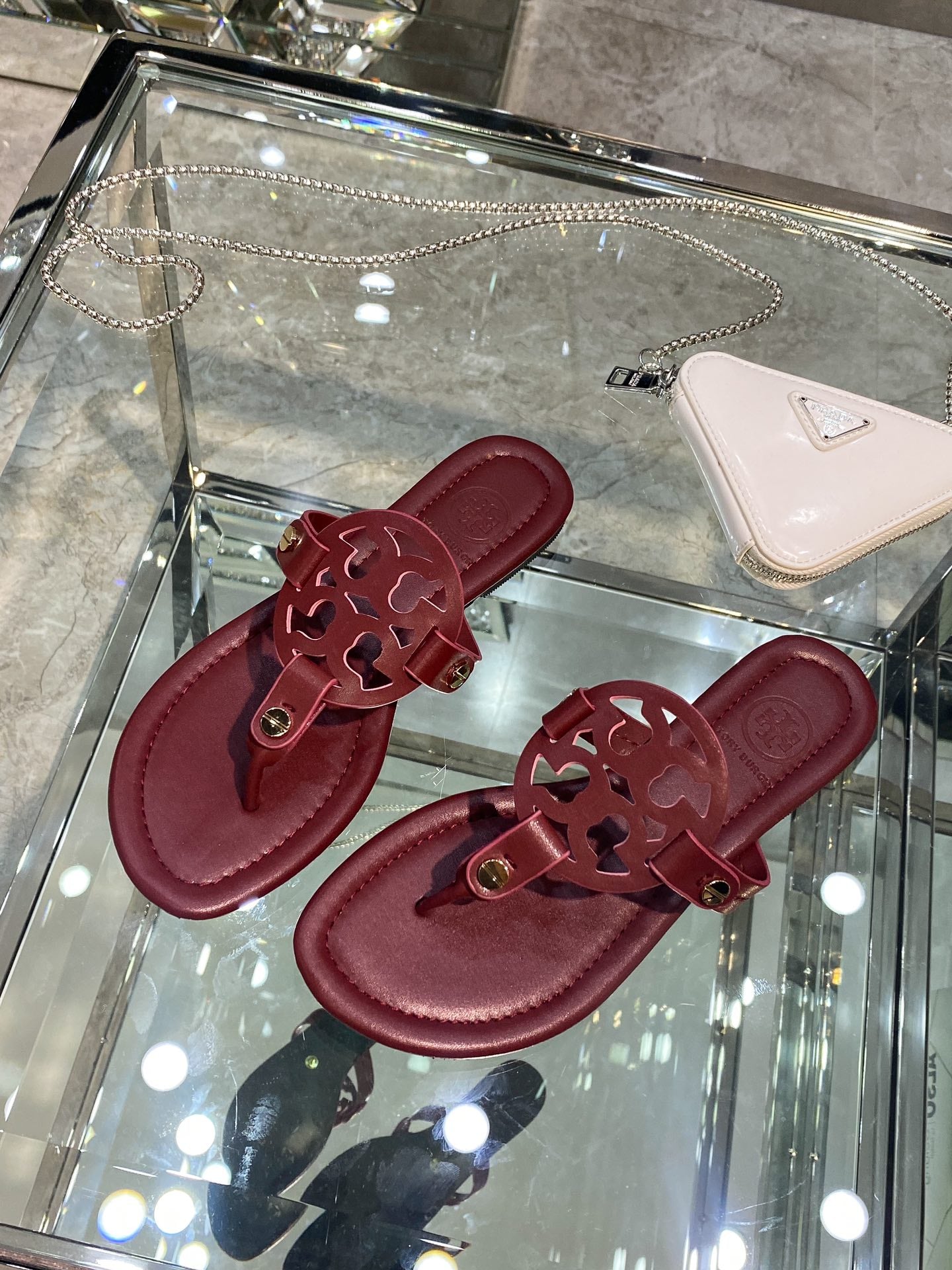 Z2Z85A2  Popular leather Shoes