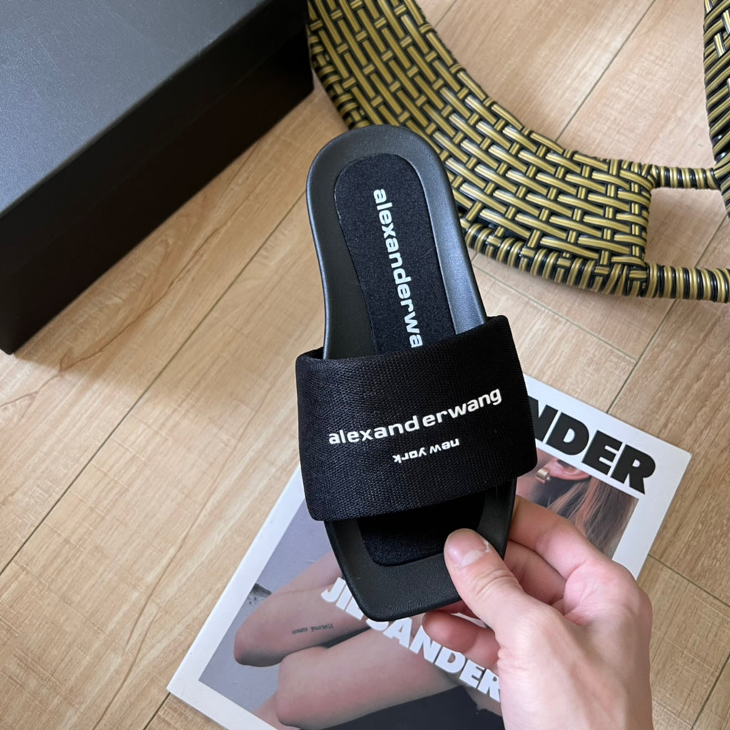 Z1ZZA5 Popular Slippers