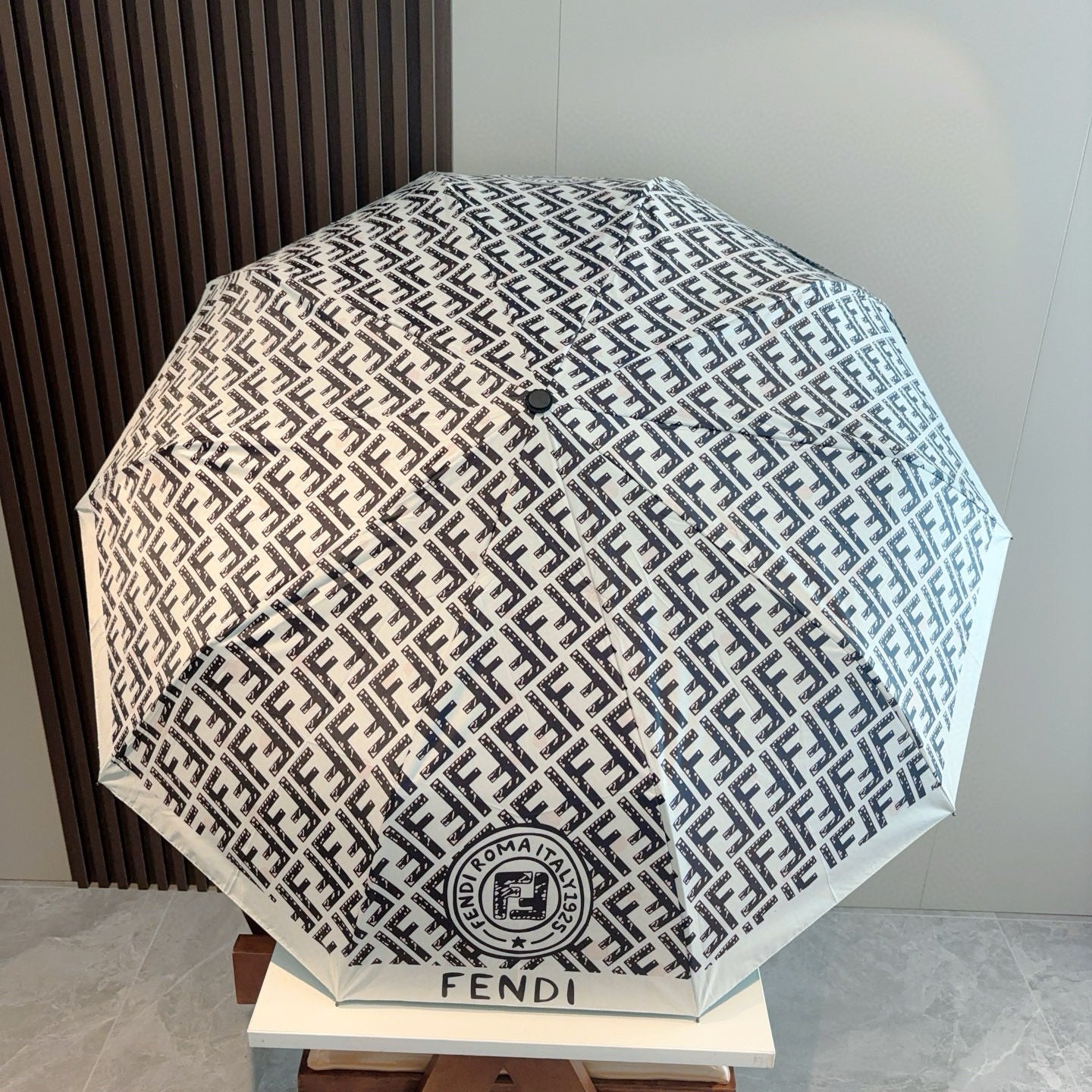 J1R85F120 Popular UV resistant umbrella
