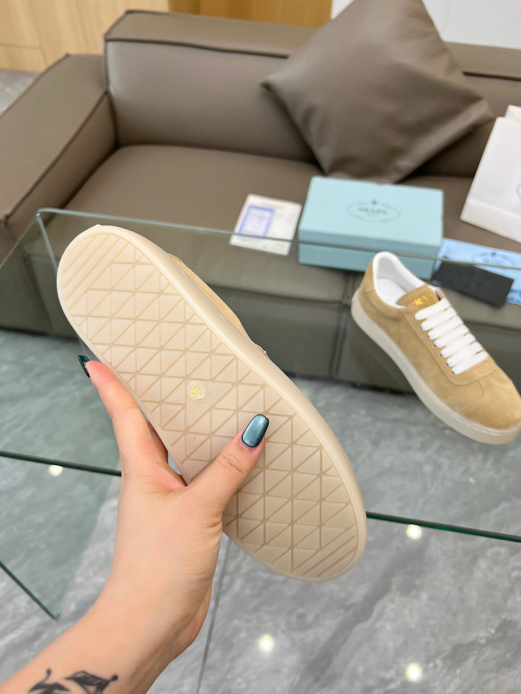 Z2Q95P95 Popular high-quality shoes