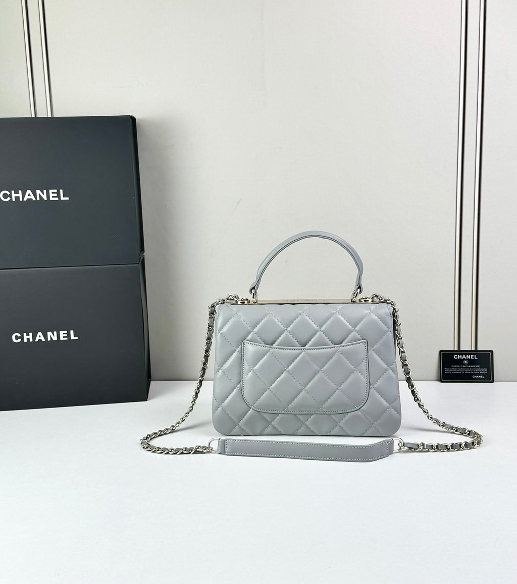 B1X76C7  Popular leather bag