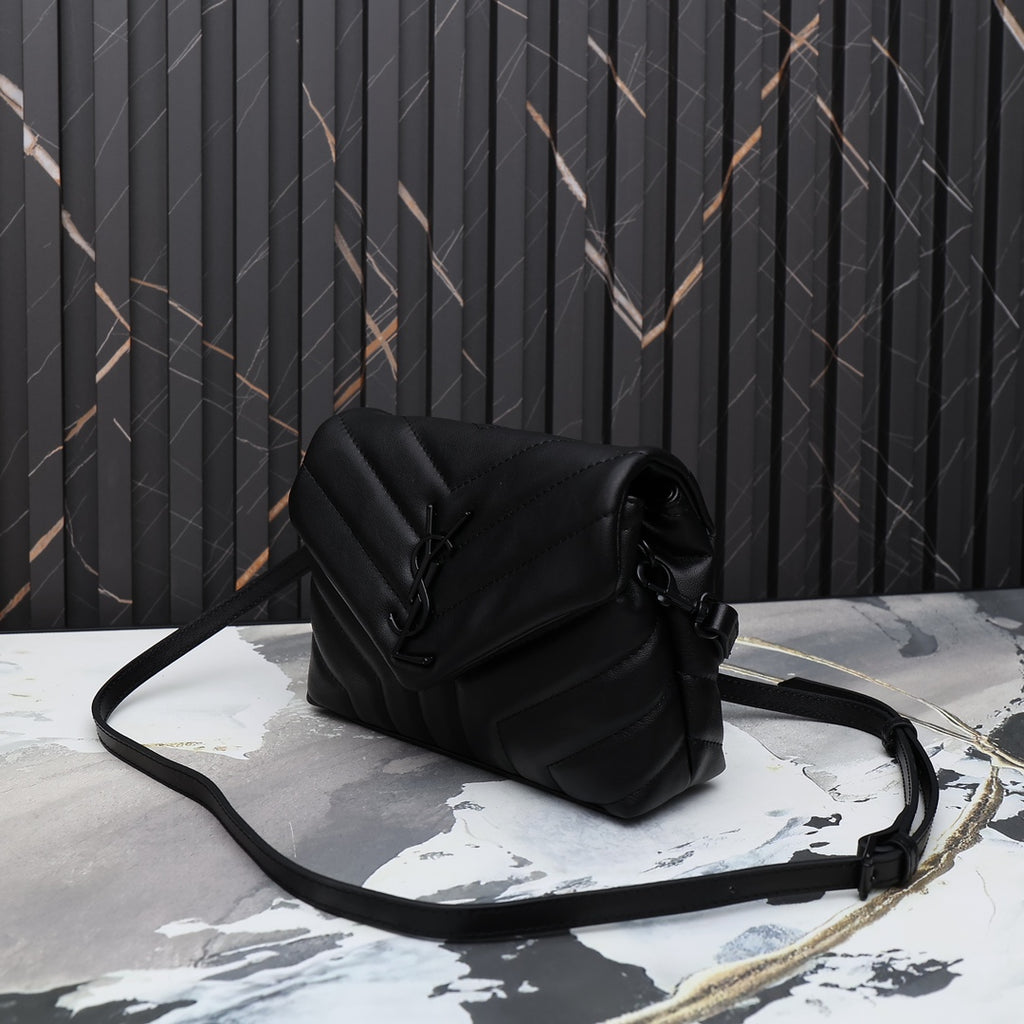 B1X34SL267 Popular   leather bag 