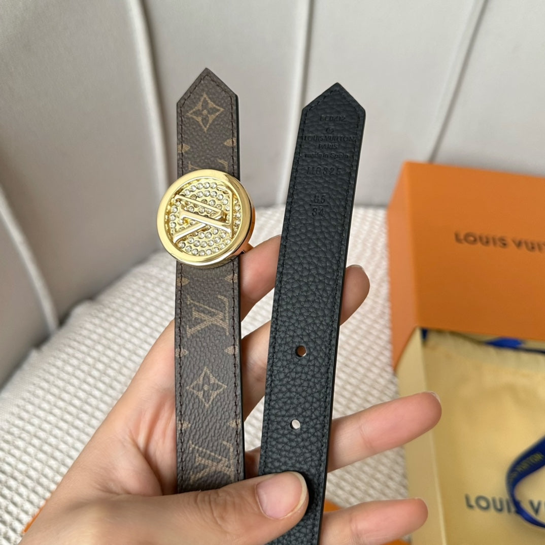 P1Q64E71 Popular  High quality belt With full package