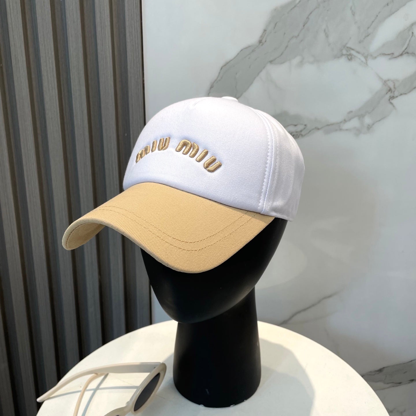 M1Q45A18 Popular  hats