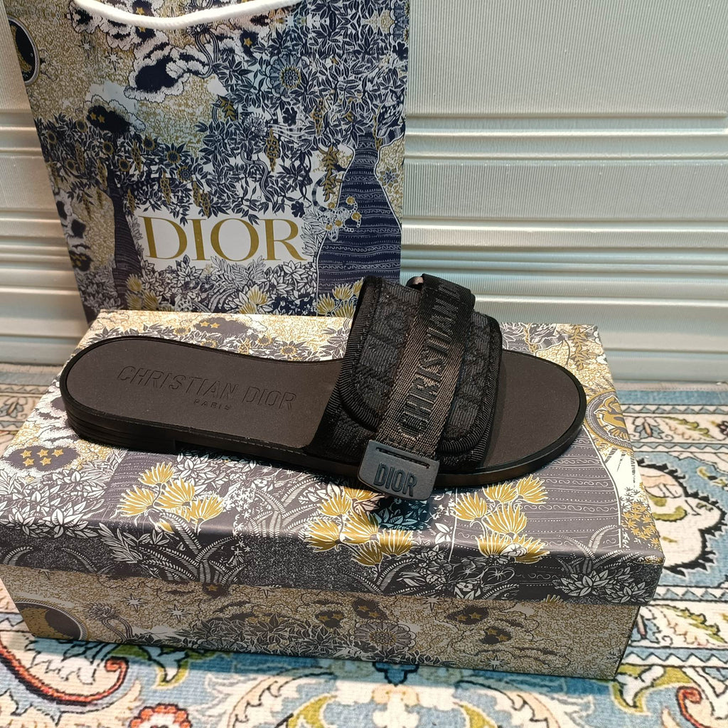 Z1ZD20 Popular Slippers