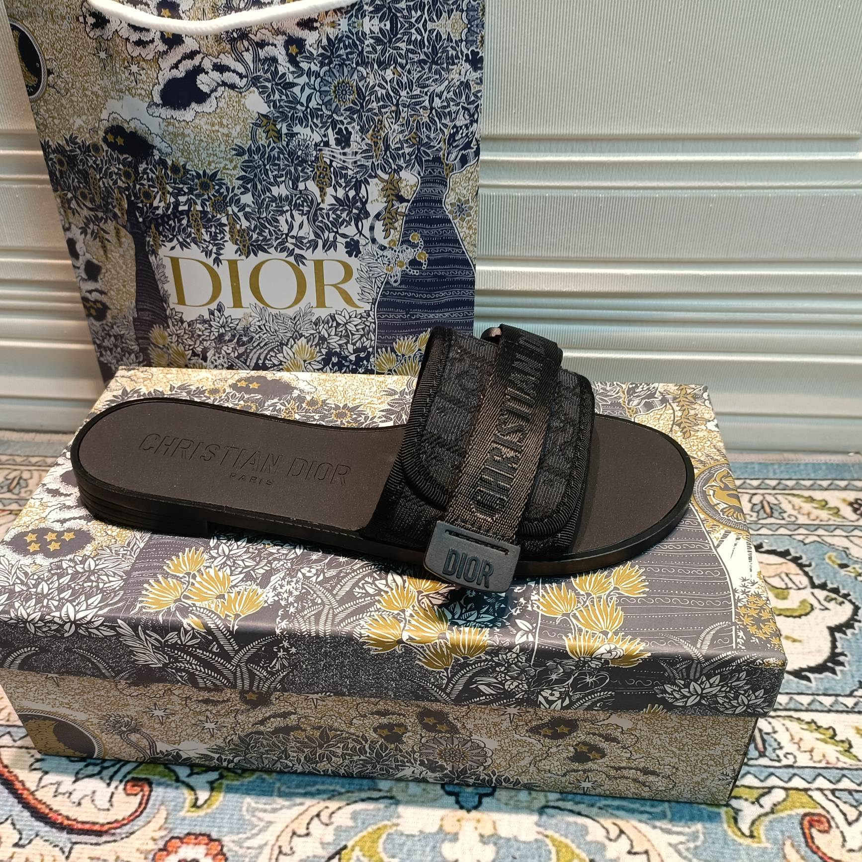 Z1ZD20 Popular Slippers