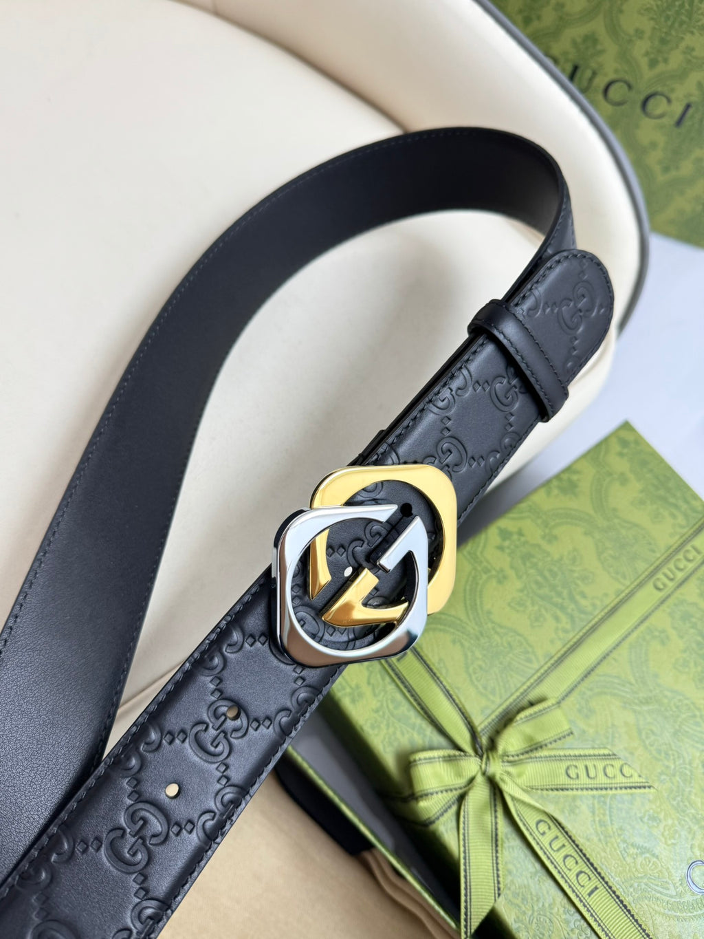 P1Q115B15 Popular High quality belt With full package