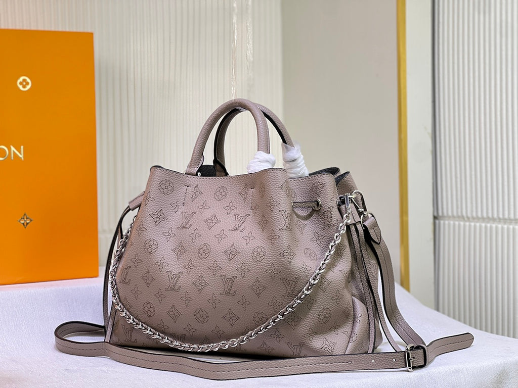 B1X15E13 Popular  leather bag)