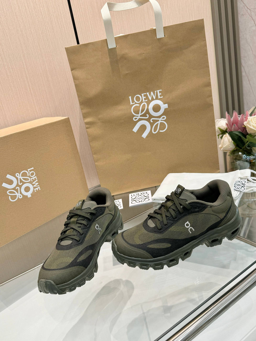Z1Q95C19  Popular  shoes