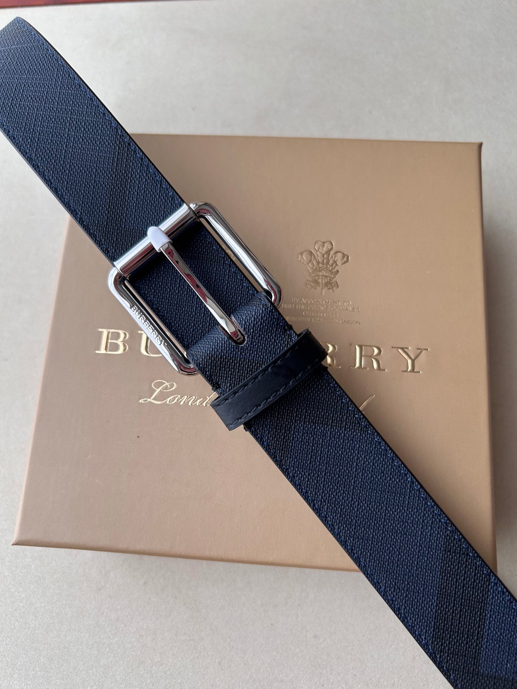 P1Q115R8 Popular High quality belt With full package