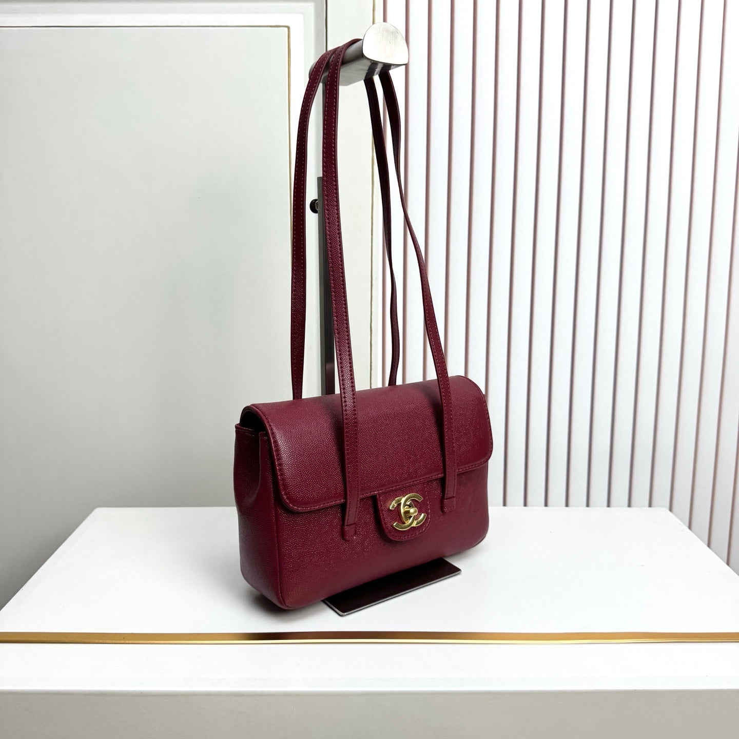 B1X46C2 Popular leather bag