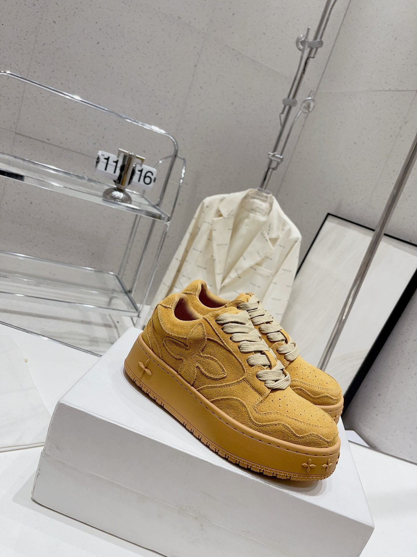 Z1Q105A345 Popular  Shoes