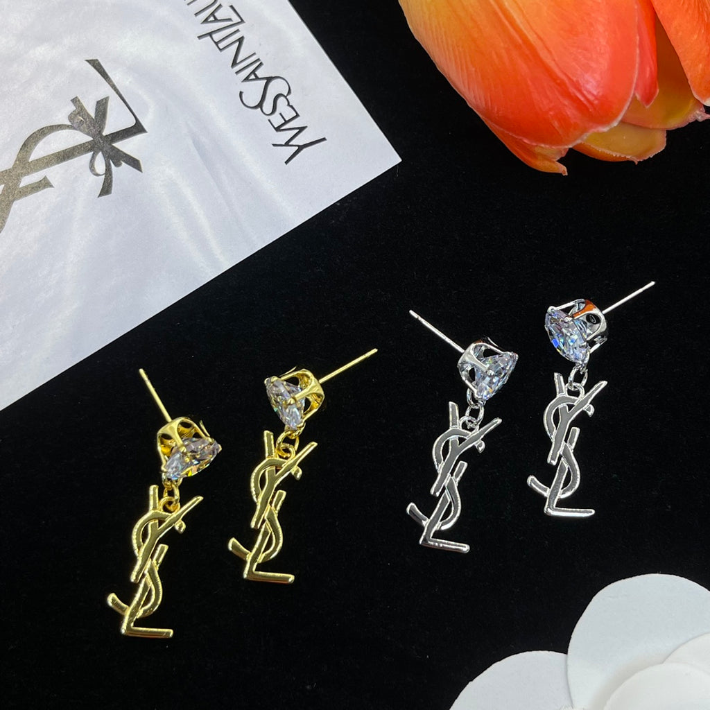 X1Z84SL610E Popular earrings