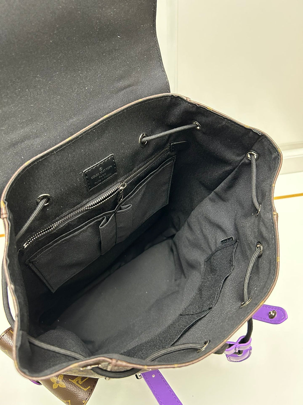 B1W25E72 Popular  Backpacks