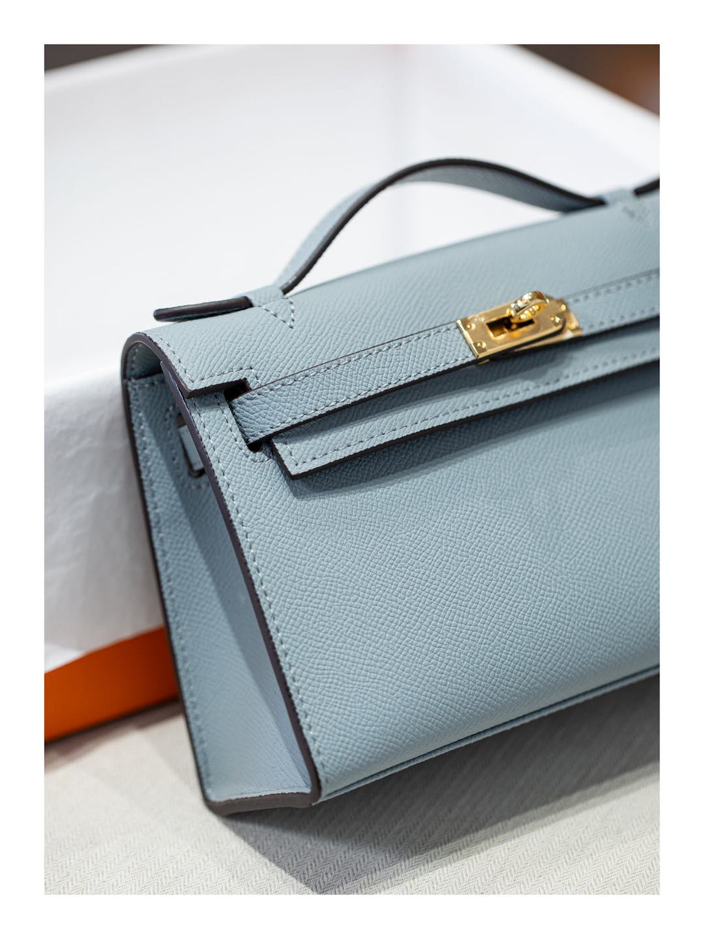 B1R66A4 Popular leather bag