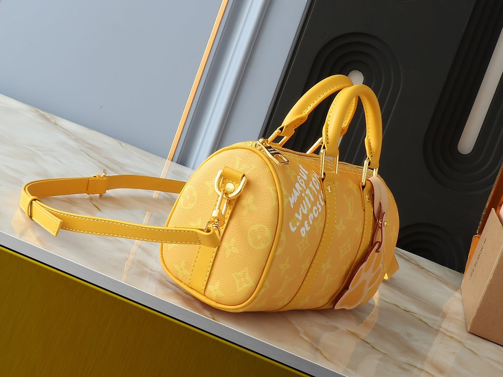 B1X104E60 Popular   leather bag