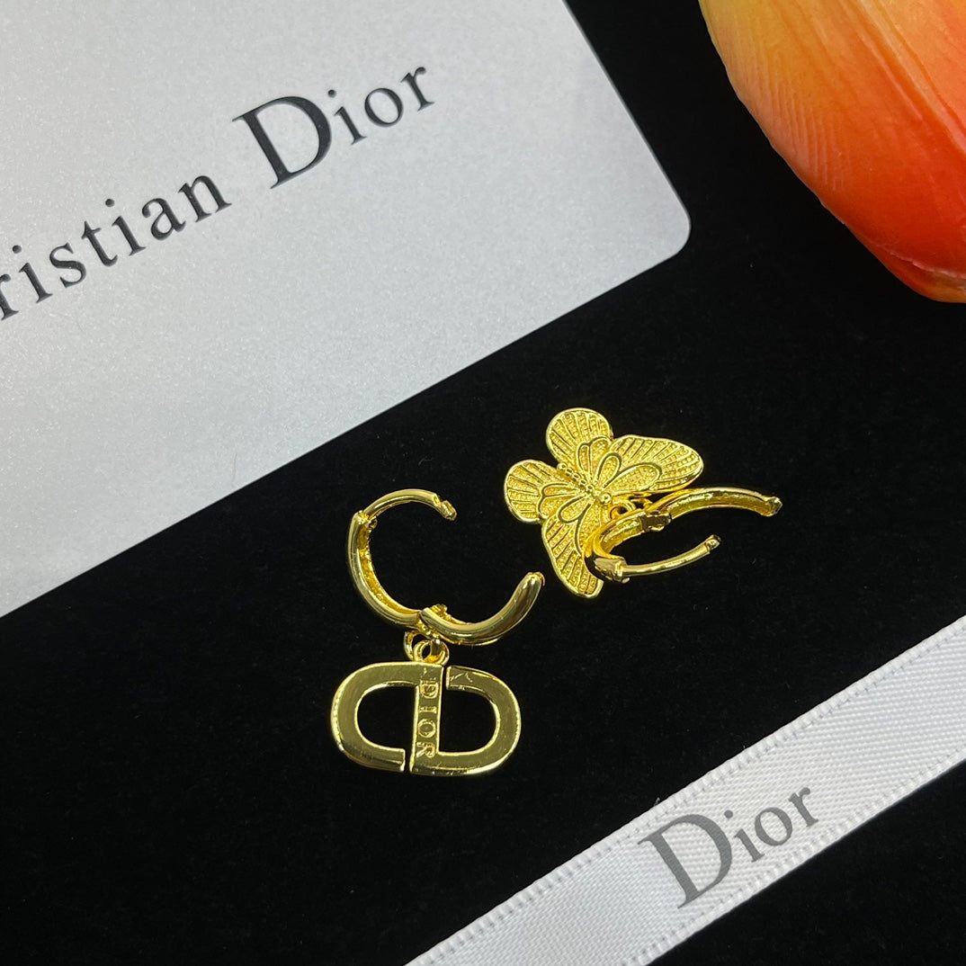 X1Z94D1062E Popular Earrings