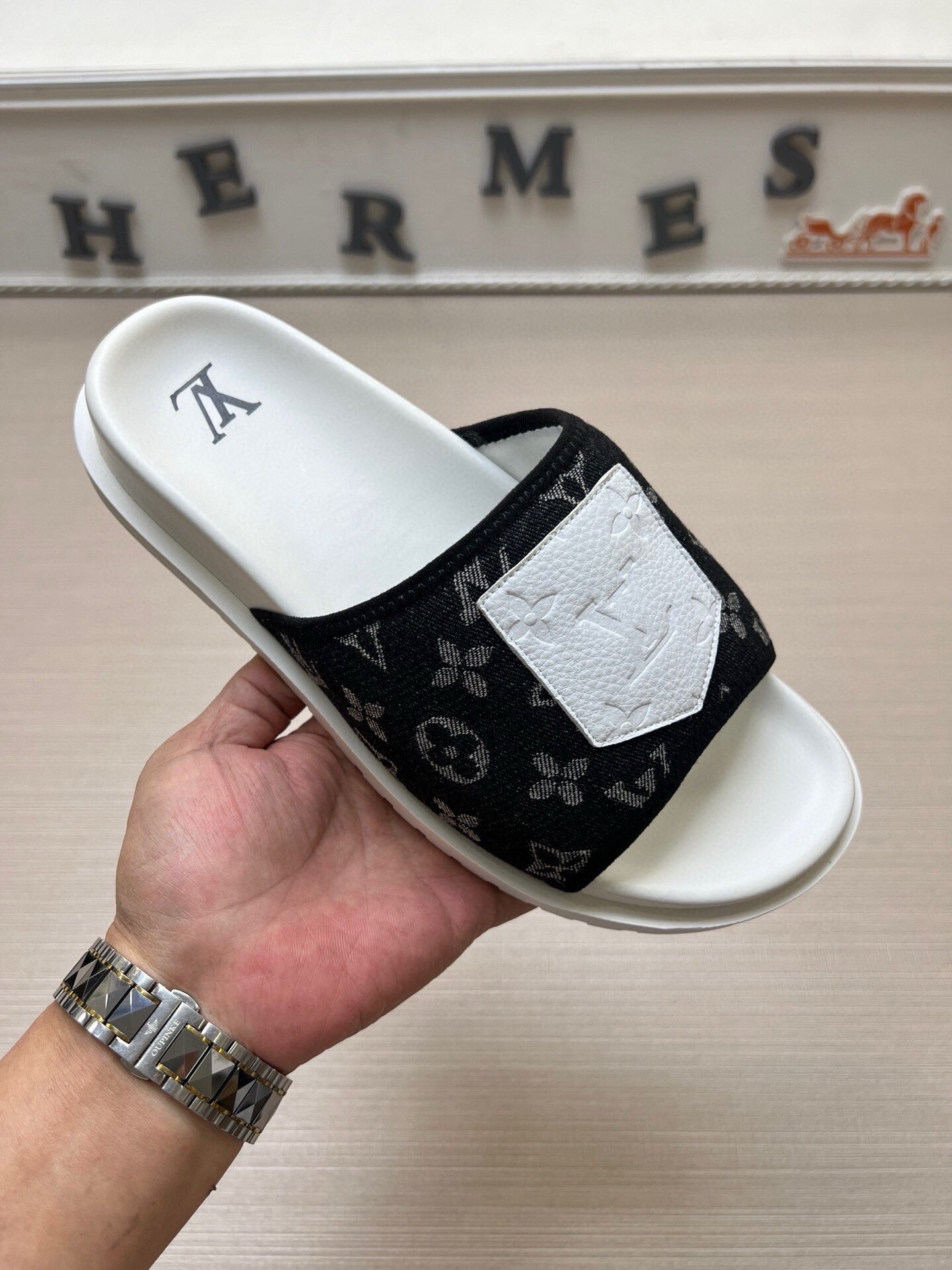 Z5WE252 Popular Slippers