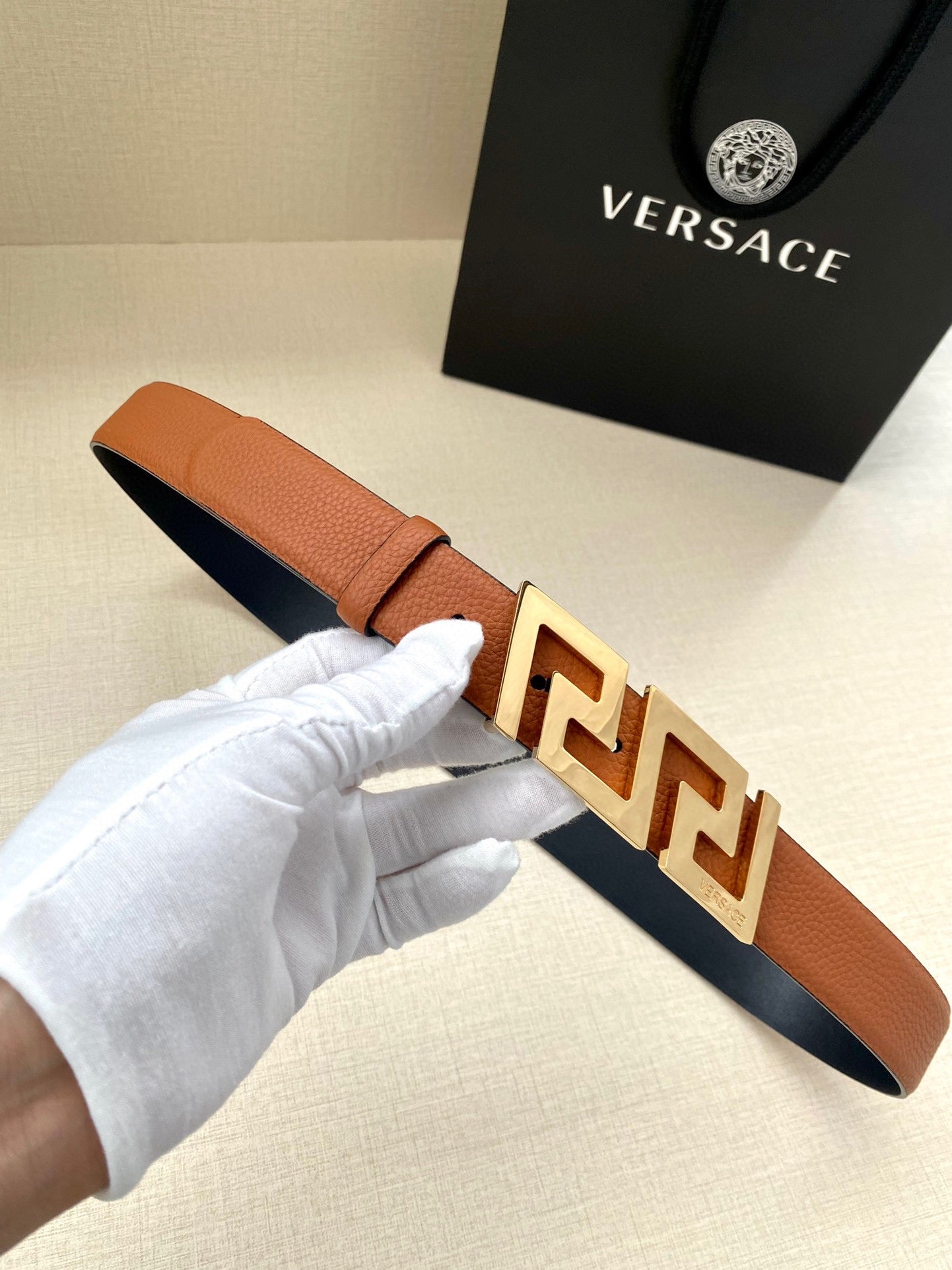 P1W15V166 Popular   High quality belt With full package
