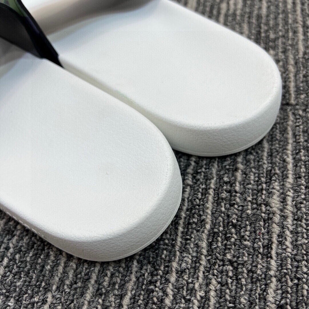 Z5Z35R261 Popular Slippers