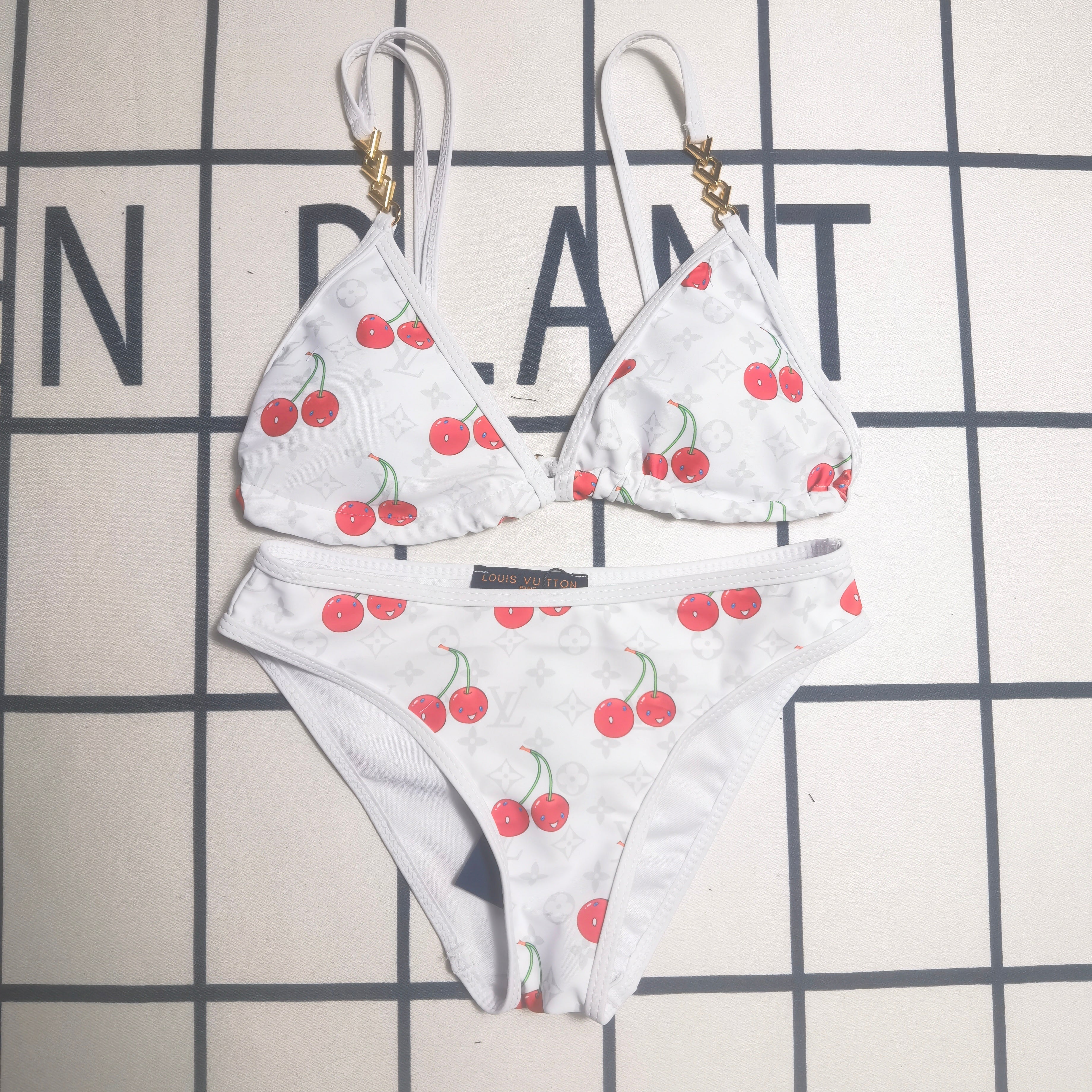 Y1R46E32 Popular Bikini swimsuit