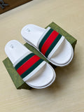 Z5X76B7  Popular slippers