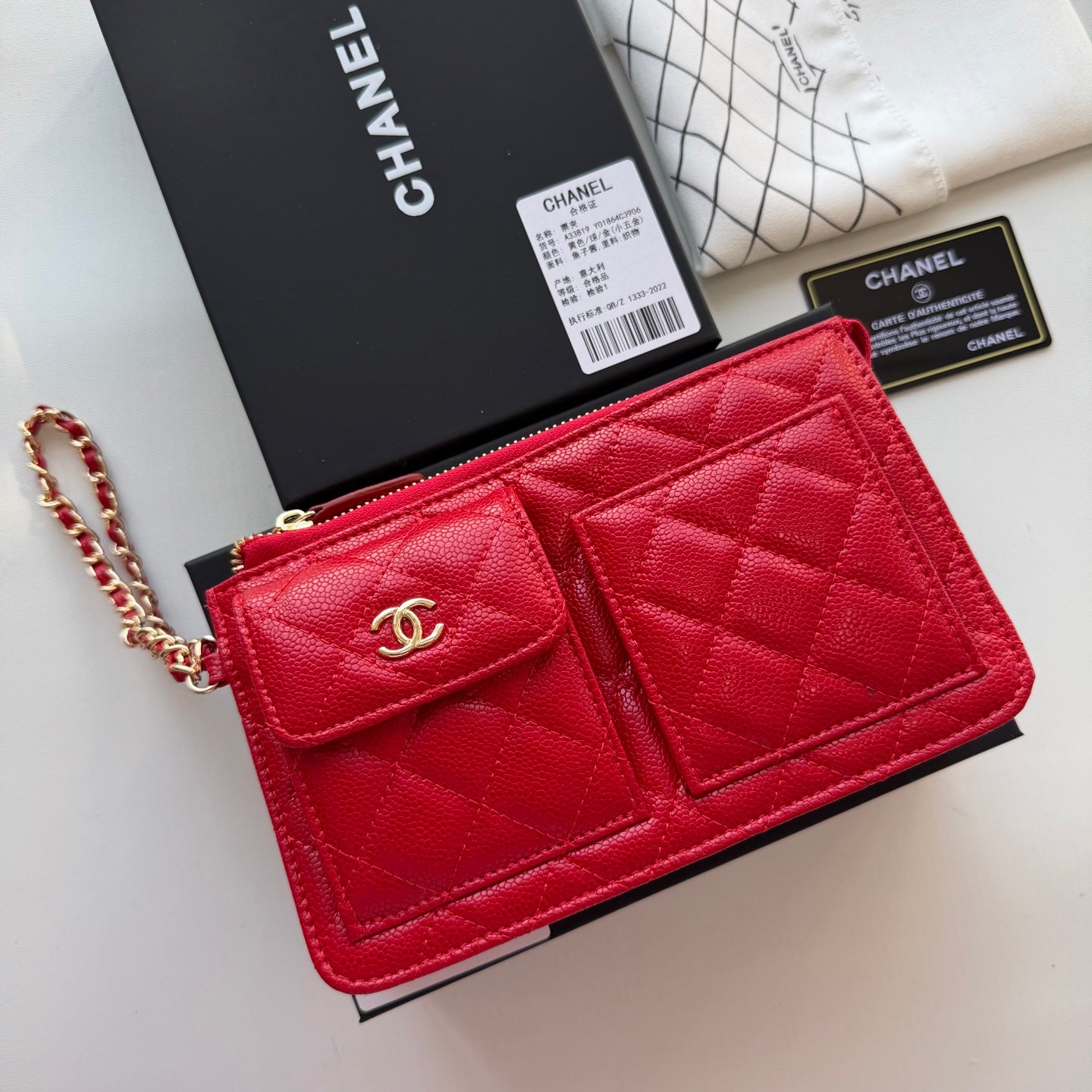 B1P46C22 Popular leather bag