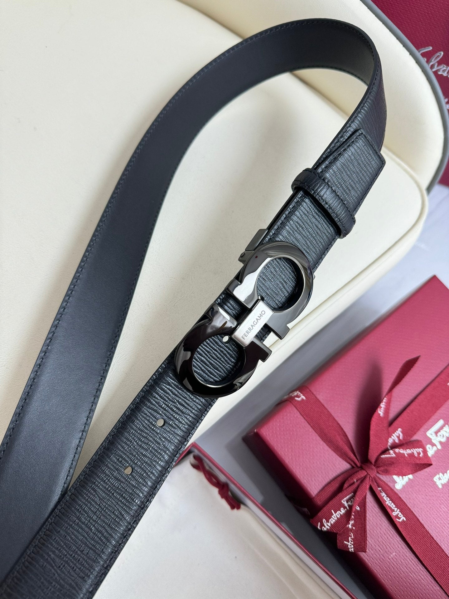 P1W15A171 Popular  High quality belt With full package