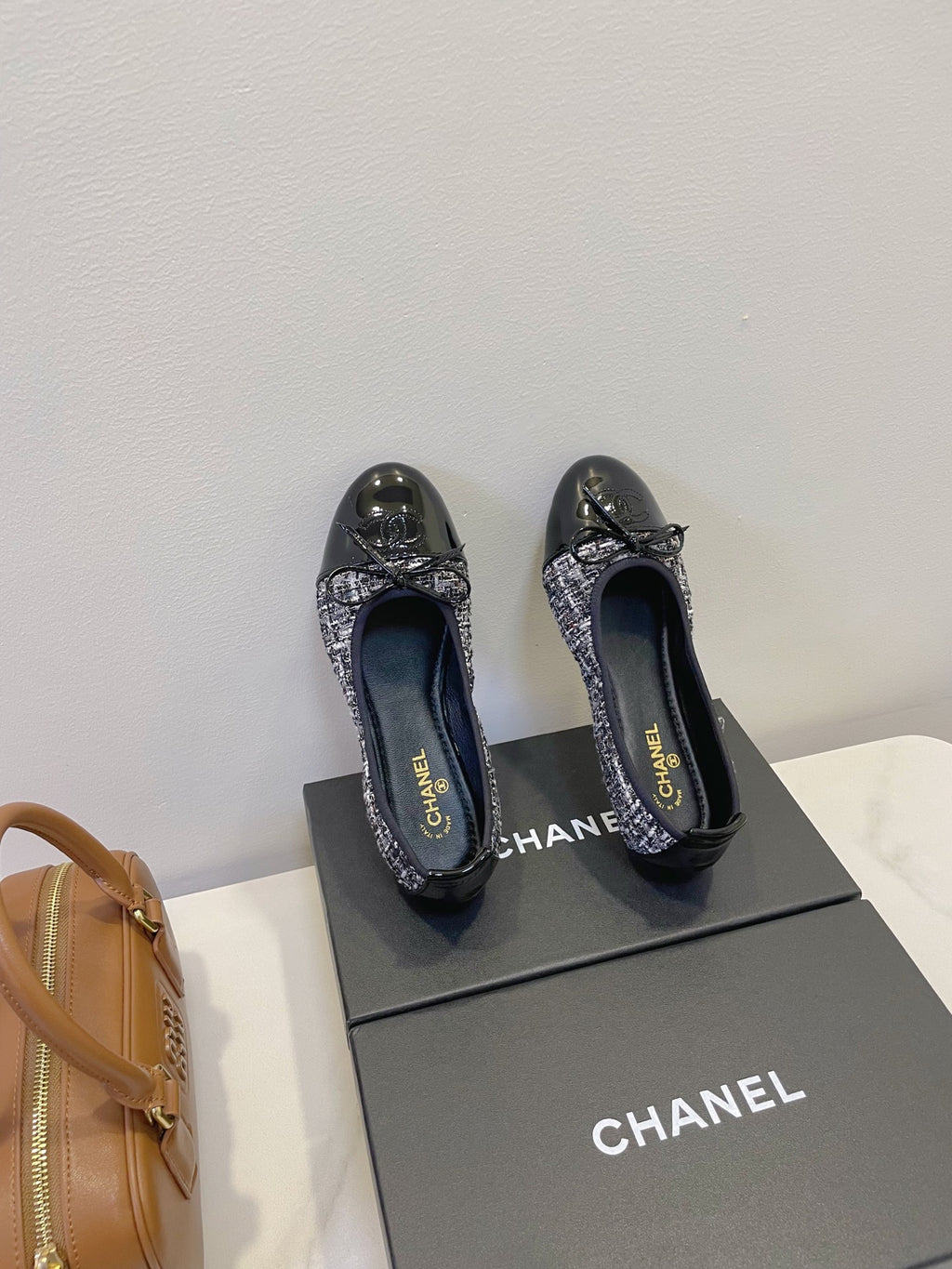 Z2Q95C106 Popular high-quality  shoes