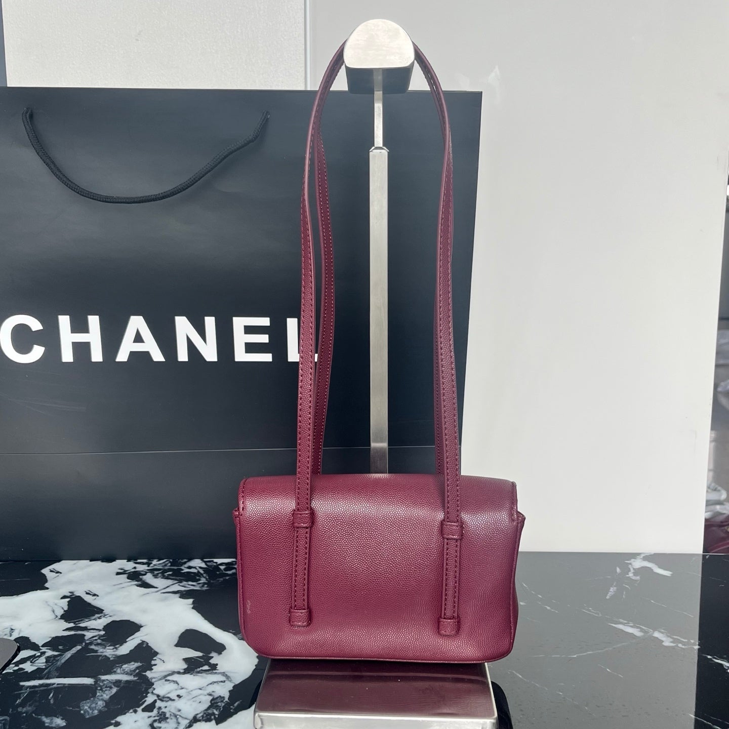 B1X46C1 Popular leather bag