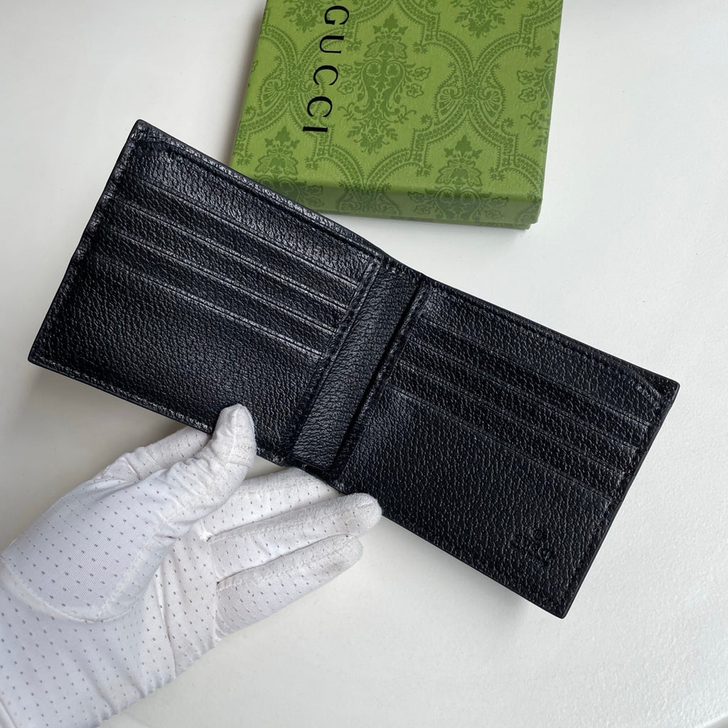 B1X46B8 Popular leather wallets ( with full packaging )
