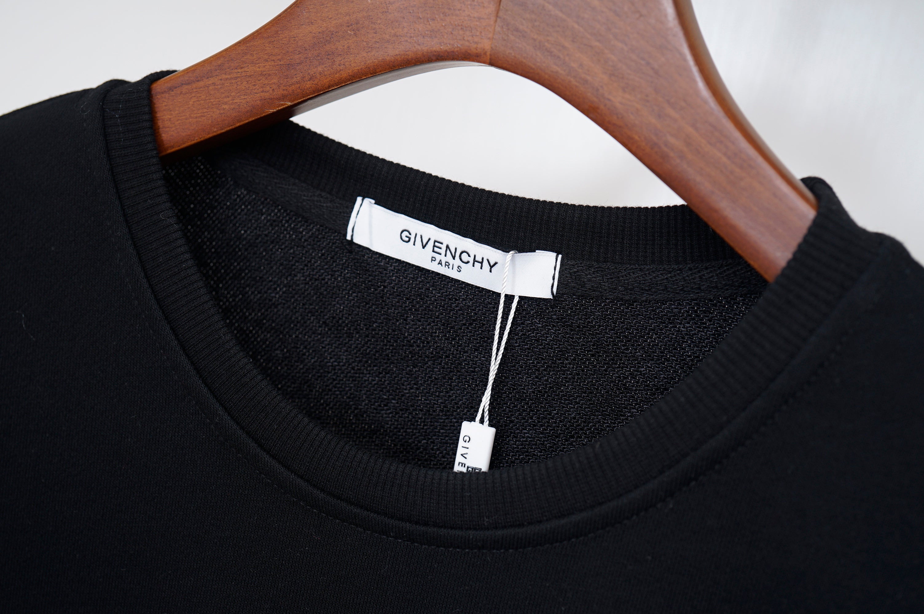 U1Z95A215 Popular Sweaters