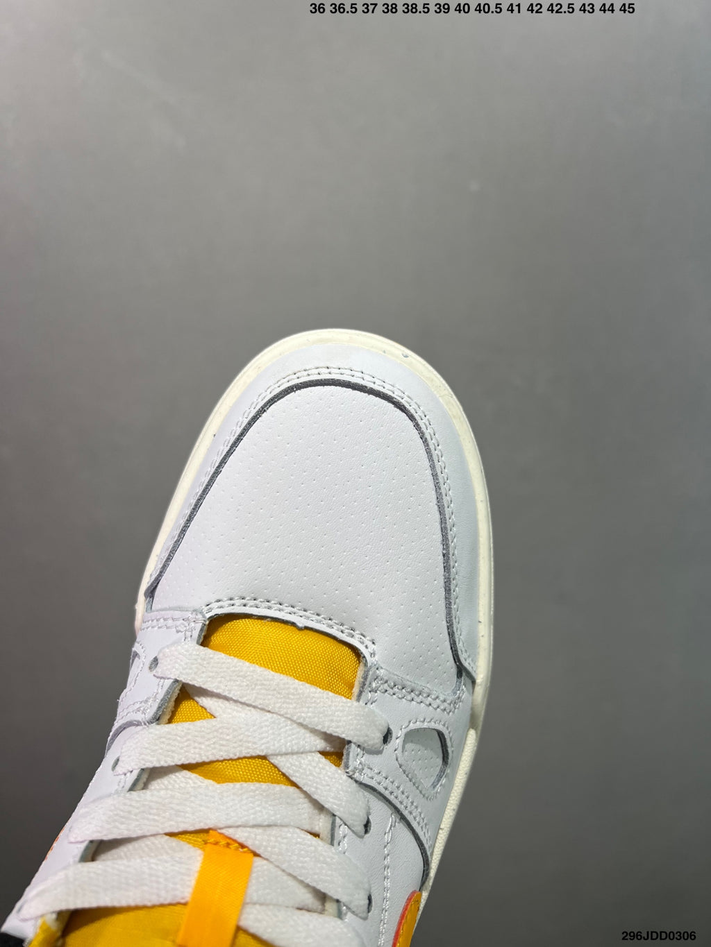 Z4Z35A59 Popular shoes (No box)