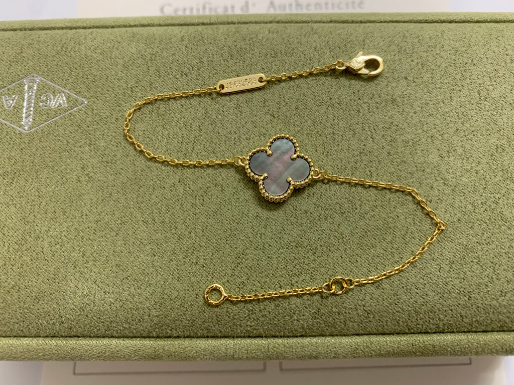 X5X63VA187K  Popular  1 flower bracelet