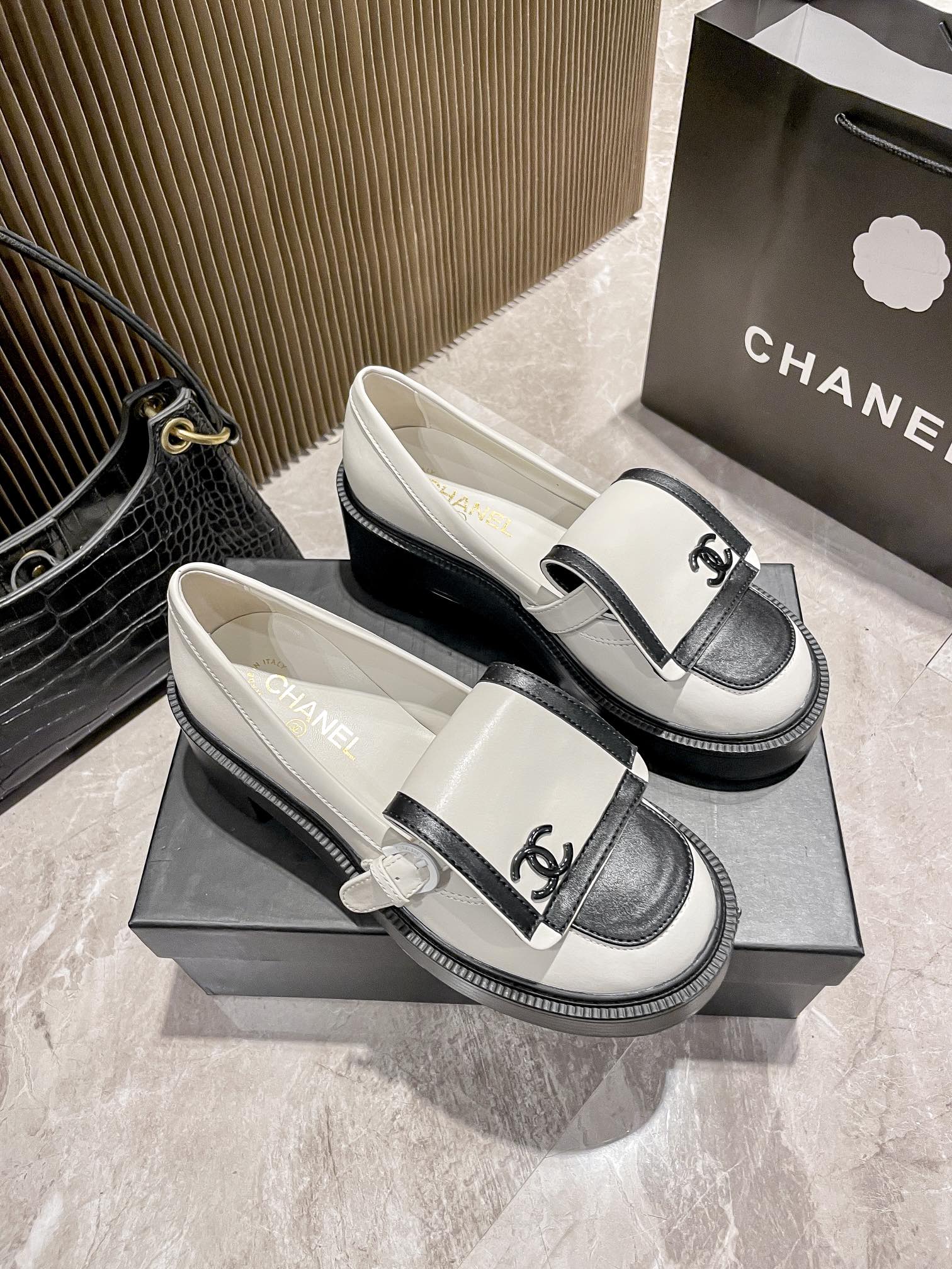Z1JC21 Popular Casual shoes