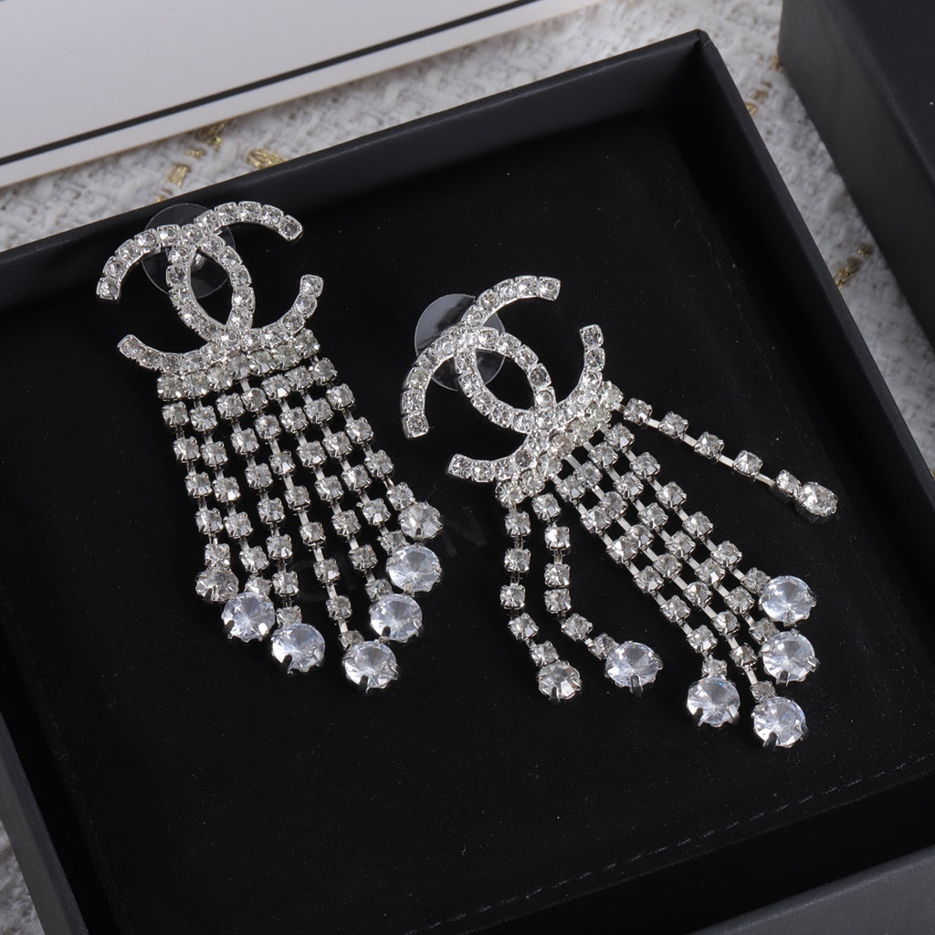 X1Z84C505E Popular Earrings