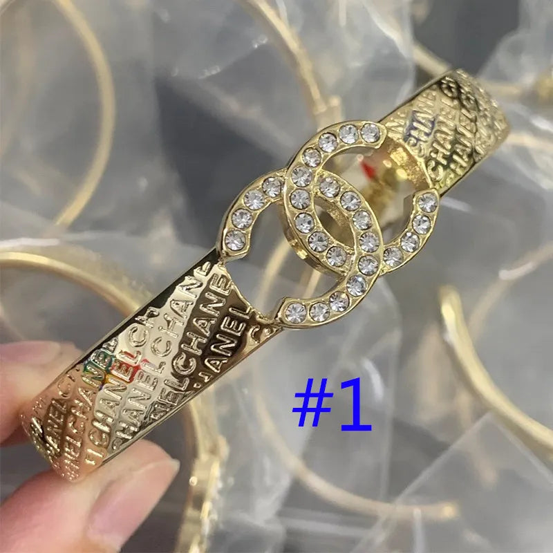 X1X54C61K  Popular Bracelets