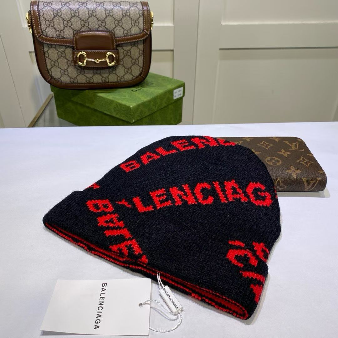 M1R86J97 Popular hats
