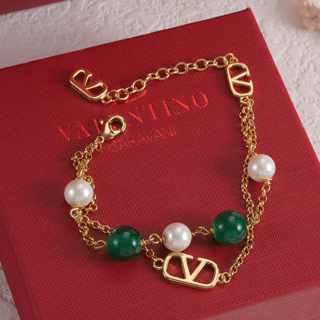 X1N46VL15X Popular  Necklaces, Bracelets