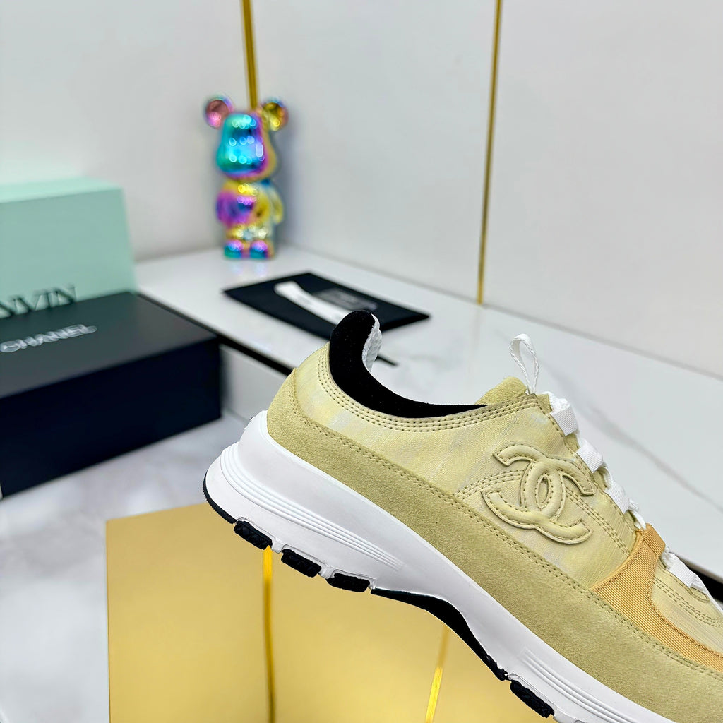 Z2R85C7  Popular high quality shoes
